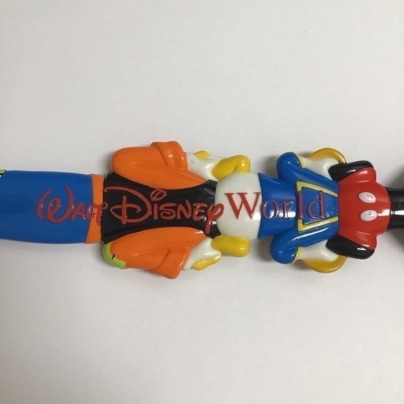 Disney Parks Back Scratcher Totem Pole Goofy Donald & Mickey Classic 15" Vintage - Picture 4 of 16